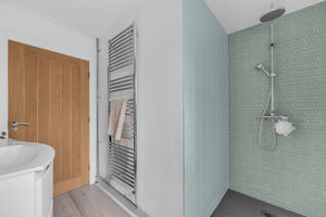 Photo 23- click for photo gallery